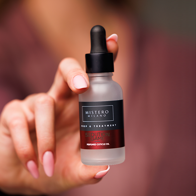 Mistero Milano Perfumowana oliwka do skórek SEDUCTION GAME 30ml 3663 - obrazek 3
