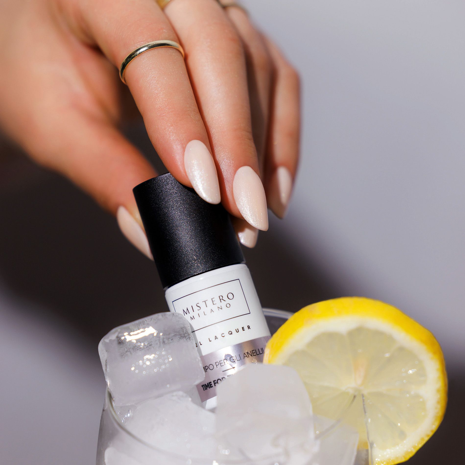 MM Lakier hybrydowy Beż mnie! 1533 - obrazek 4